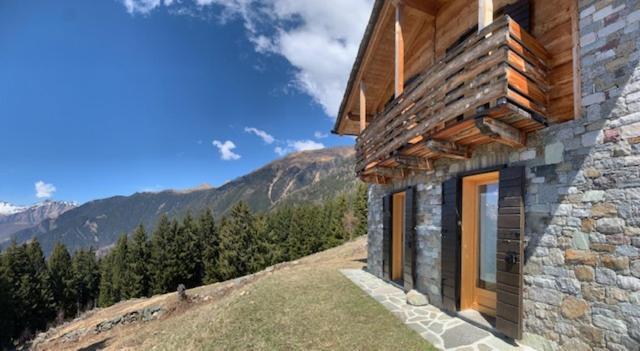 Ferienwohnung Chalet Baita Delle Favole Di Rosarita Berbenno di Valtellina Exterior foto