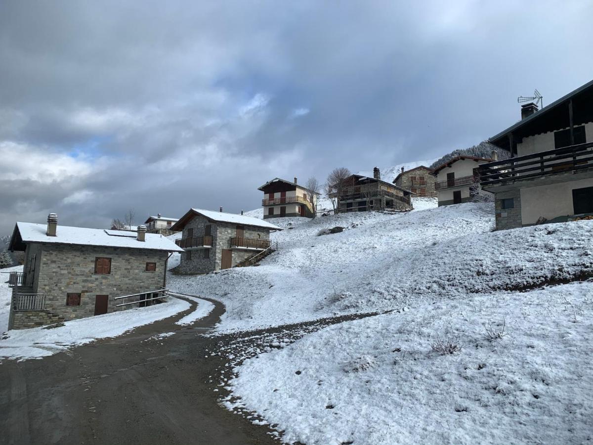 Ferienwohnung Chalet Baita Delle Favole Di Rosarita Berbenno di Valtellina Exterior foto