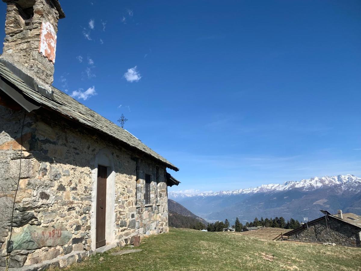 Ferienwohnung Chalet Baita Delle Favole Di Rosarita Berbenno di Valtellina Exterior foto