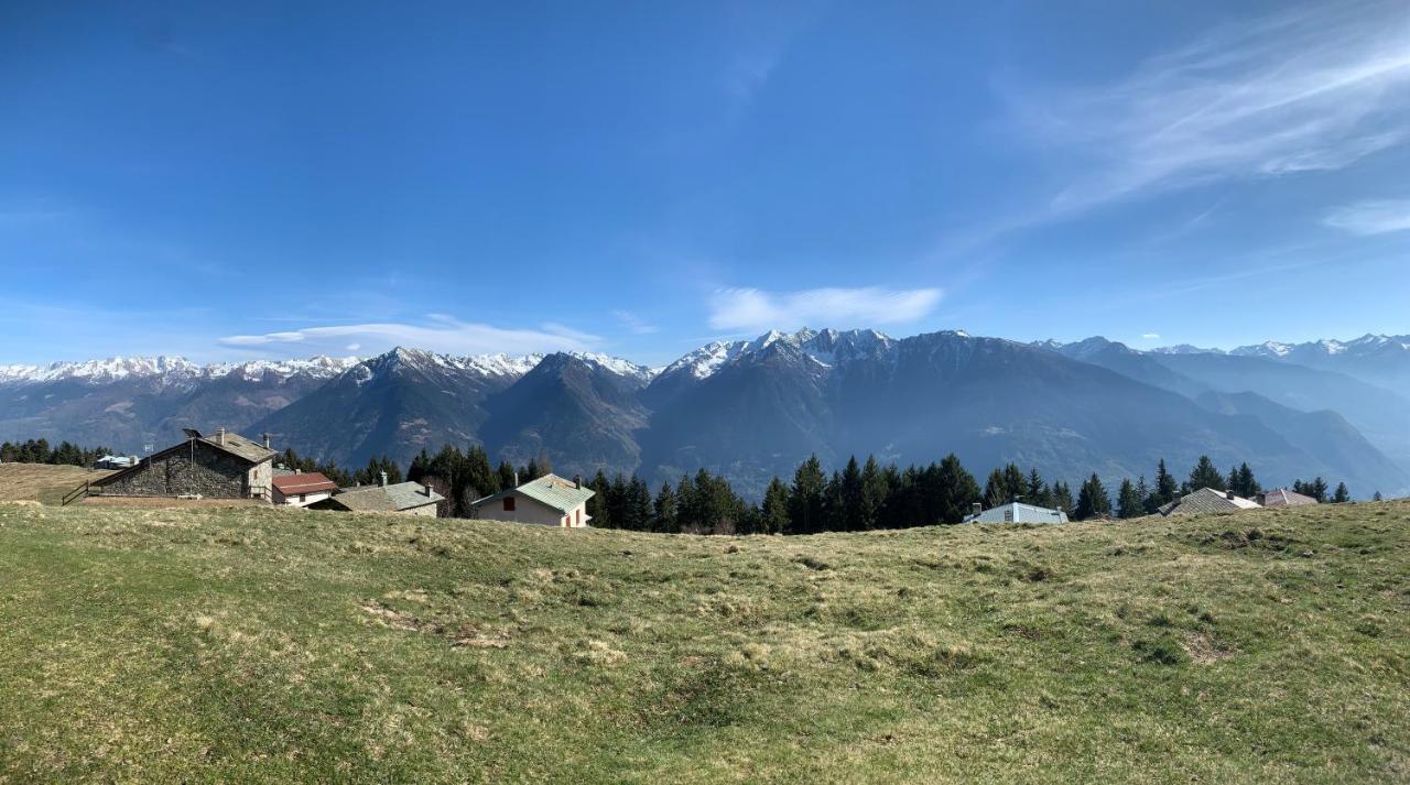 Ferienwohnung Chalet Baita Delle Favole Di Rosarita Berbenno di Valtellina Exterior foto